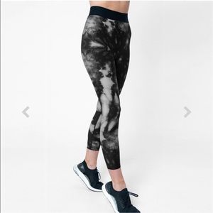 Black Tie Dye reversible solid black ultracor leggings
